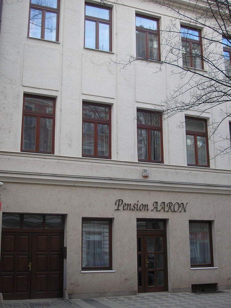 Aaron Hotel Praga Exterior foto